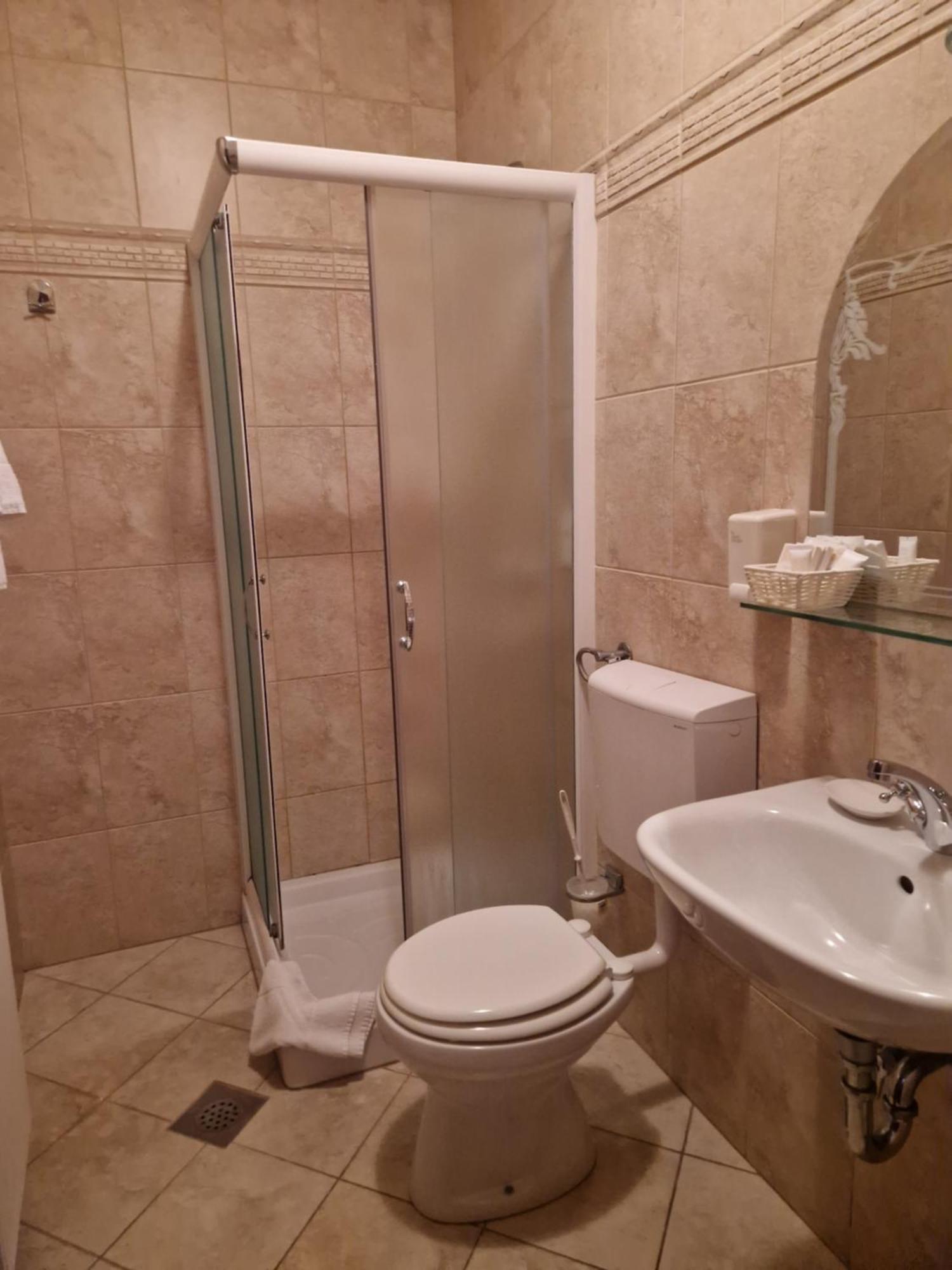 Hotel Grande Τσέλιε Δωμάτιο φωτογραφία
